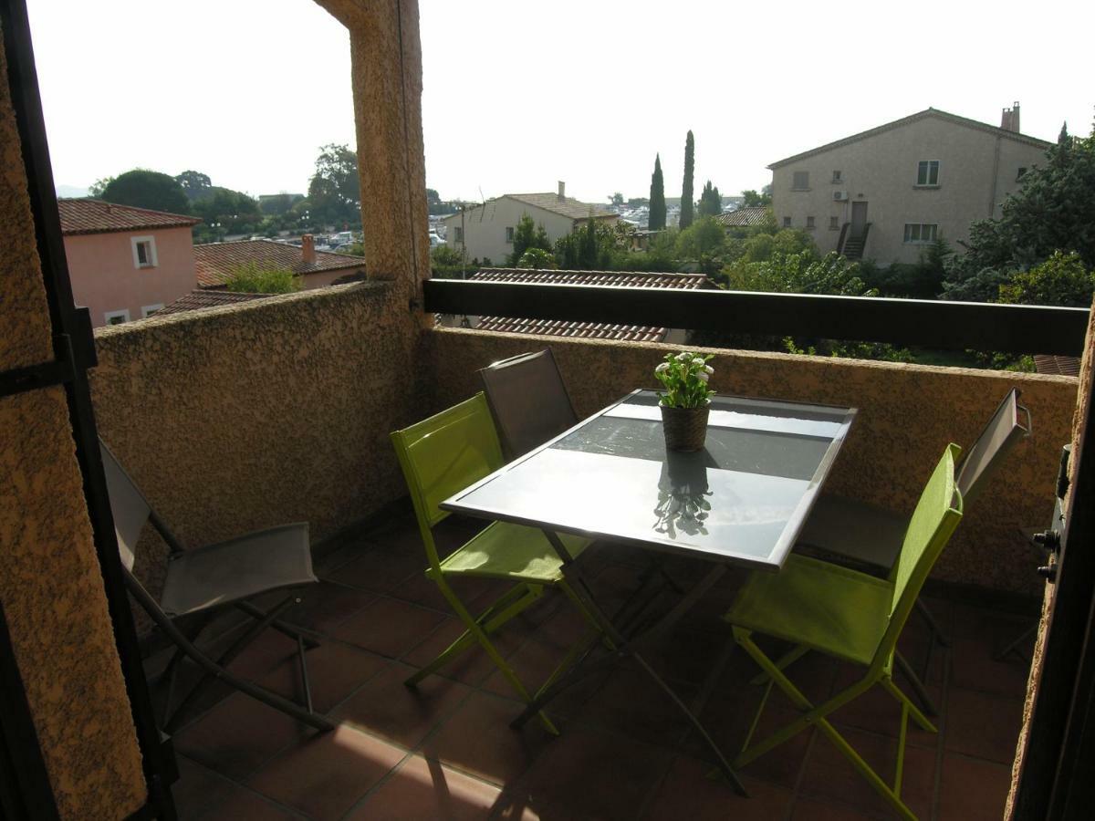 Studio Mezzanine Vue Port Et Mer La Londe-les-Maures Εξωτερικό φωτογραφία